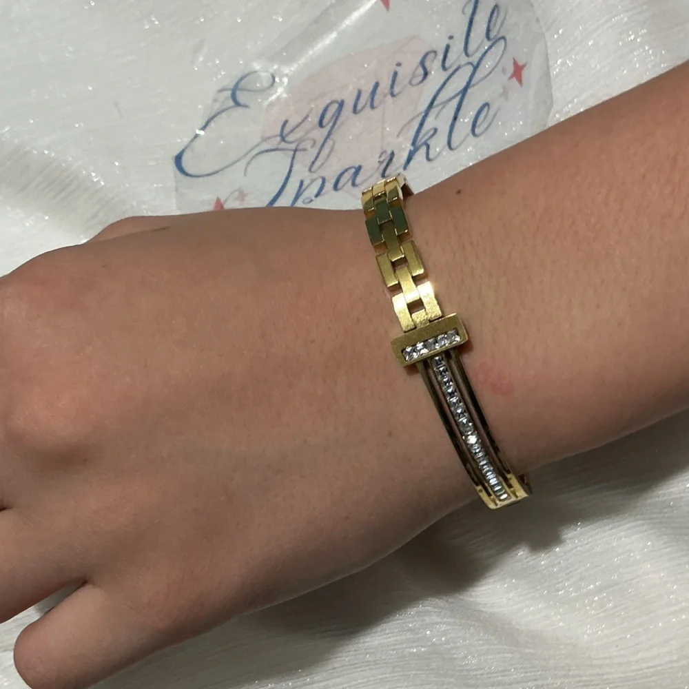 👠 Gold Link Cz Diamond Bangle Bracelet